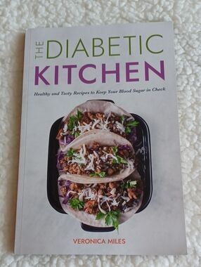 Veronica M The Diabetic Kitchen — White, Purple & Green Cover